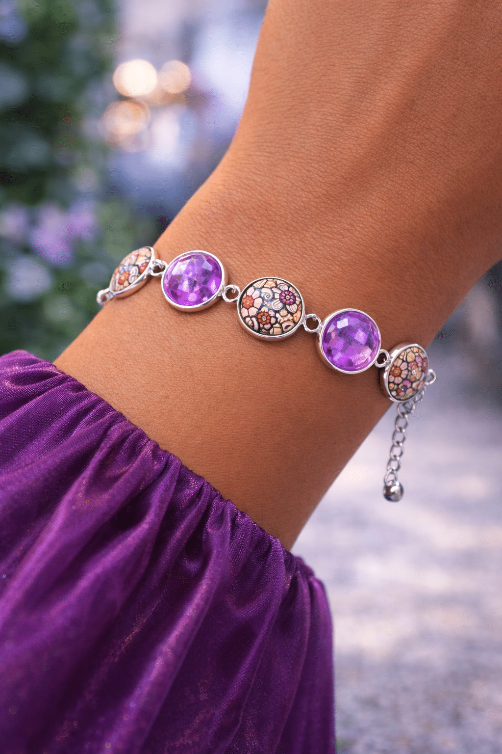 💜🌸 "Petals of Prayer" – Handcrafted Amethyst-Toned Faceted Stone and Vintage Floral Bezel Link Bracelet