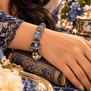💙✨Midnight Sapphire – Ornate Royal Blue & Silver-Tone Vintage Glamour Beaded Bracelet