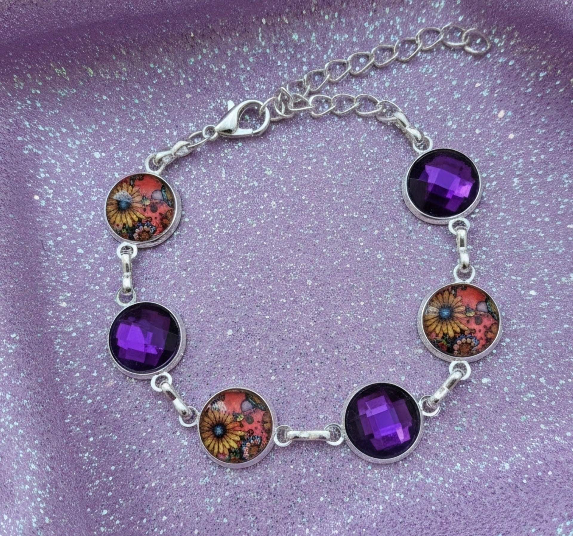 ๐ป๐ Violet Sunflower Serenade โ Purple Rhinestone & Vintage Floral Link Bracelet - Image 2